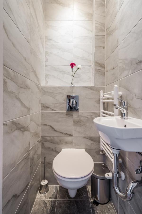 Bpr Sirius Suite With A/C Budapest Ngoại thất bức ảnh
