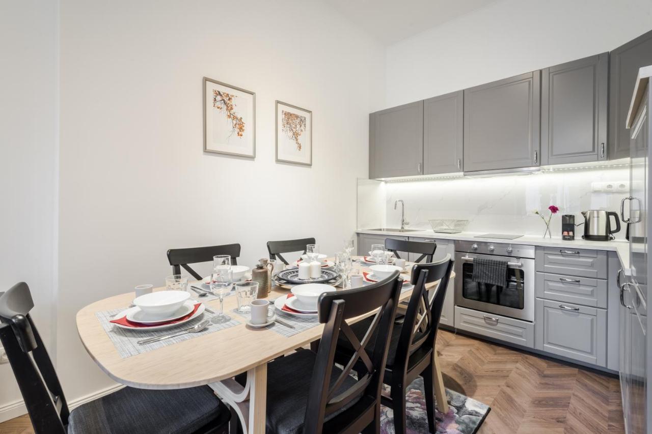 Bpr Sirius Suite With A/C Budapest Ngoại thất bức ảnh